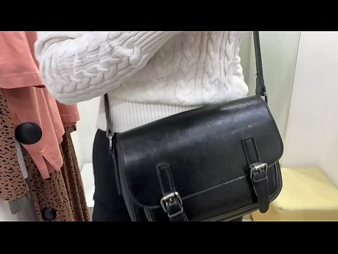 ❤️ Javna masturbacija mlade kujice FeralBerry s dildom u sobi za mjerenje ❤️❌ Porno fb na hr.allo-sex.ru